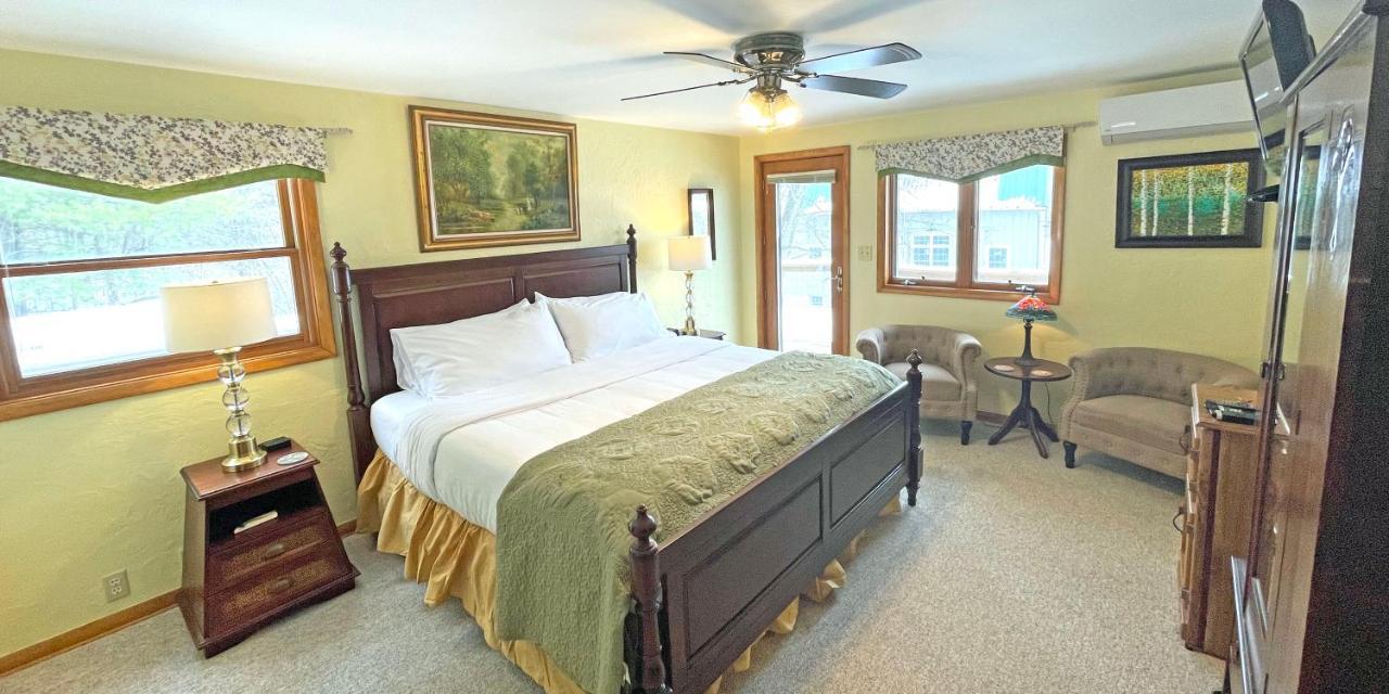 Hawk Valley Retreat & Cottages 갈레나 외부 사진