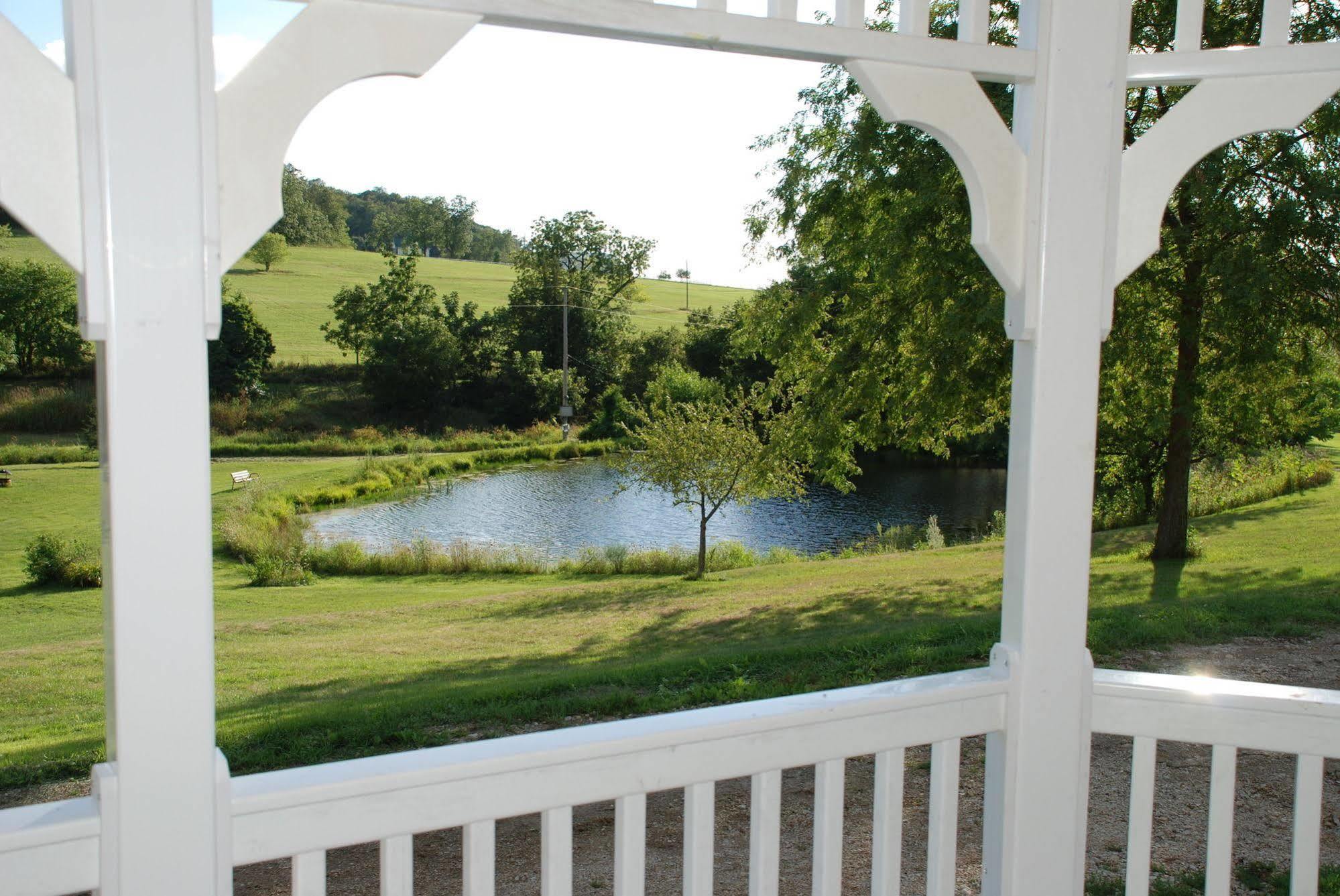 Hawk Valley Retreat & Cottages 갈레나 외부 사진