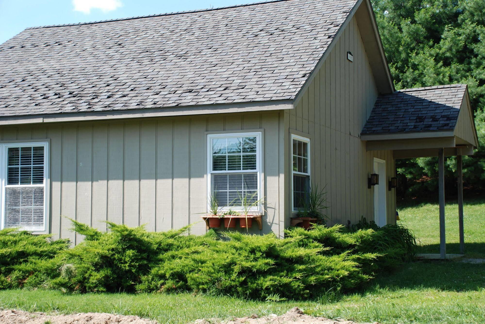 Hawk Valley Retreat & Cottages 갈레나 외부 사진