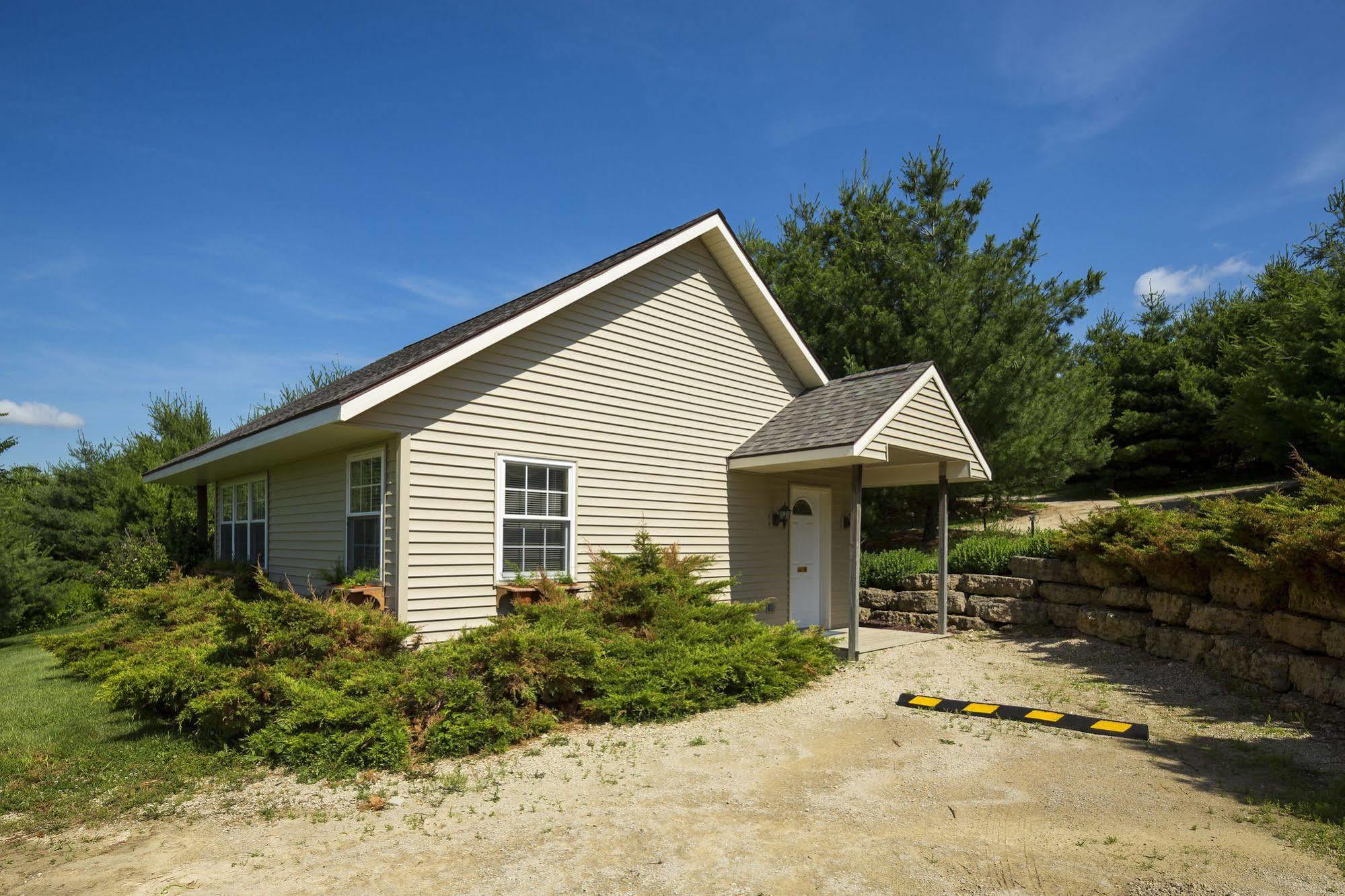 Hawk Valley Retreat & Cottages 갈레나 외부 사진