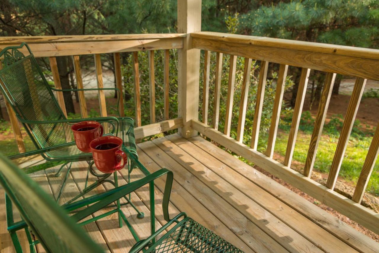 Hawk Valley Retreat & Cottages 갈레나 외부 사진