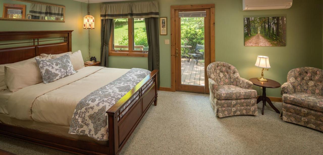 Hawk Valley Retreat & Cottages 갈레나 외부 사진