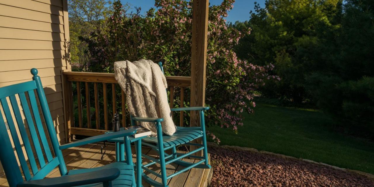 Hawk Valley Retreat & Cottages 갈레나 외부 사진