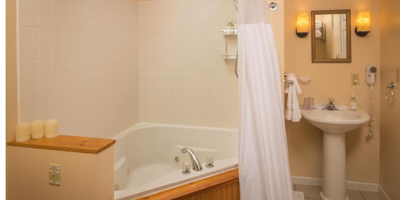 Hawk Valley Retreat & Cottages 갈레나 외부 사진